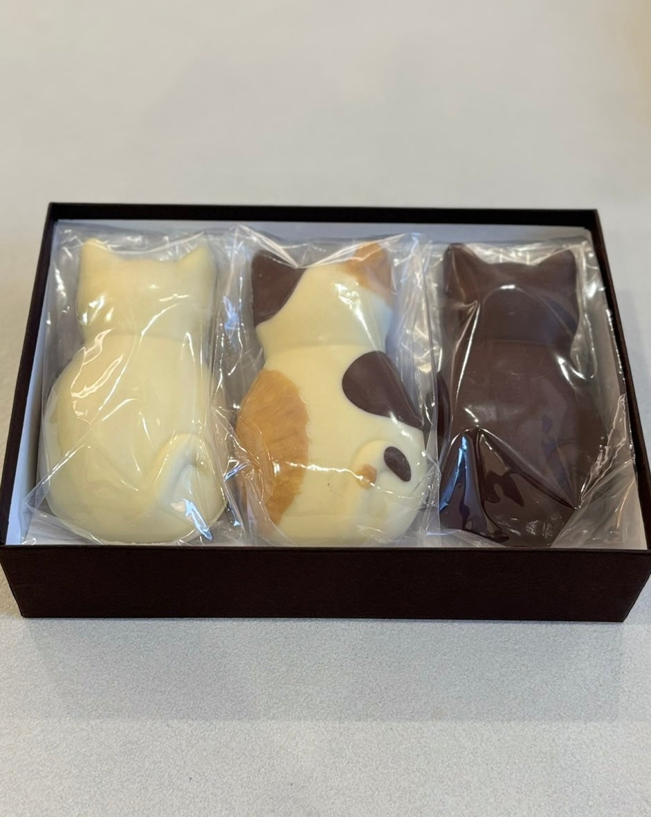 【三毛猫】猫型　フィナンシェ　ギフト　焼き菓子３種セット（かわいい高級手土産）